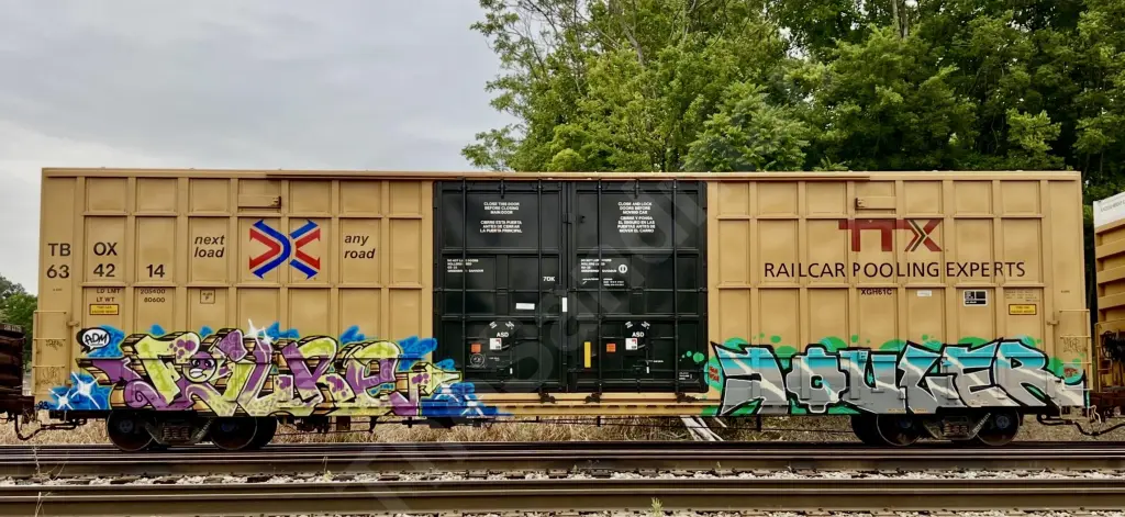 TBOX634214 - NORTH-AMERICA