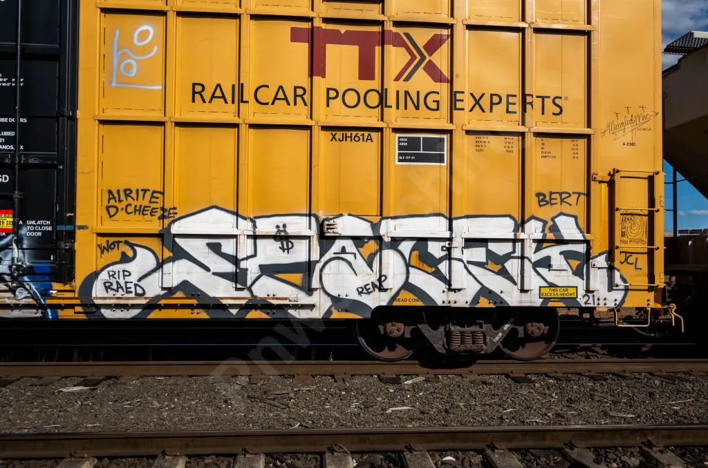 TBOX676213 - NORTH-AMERICA