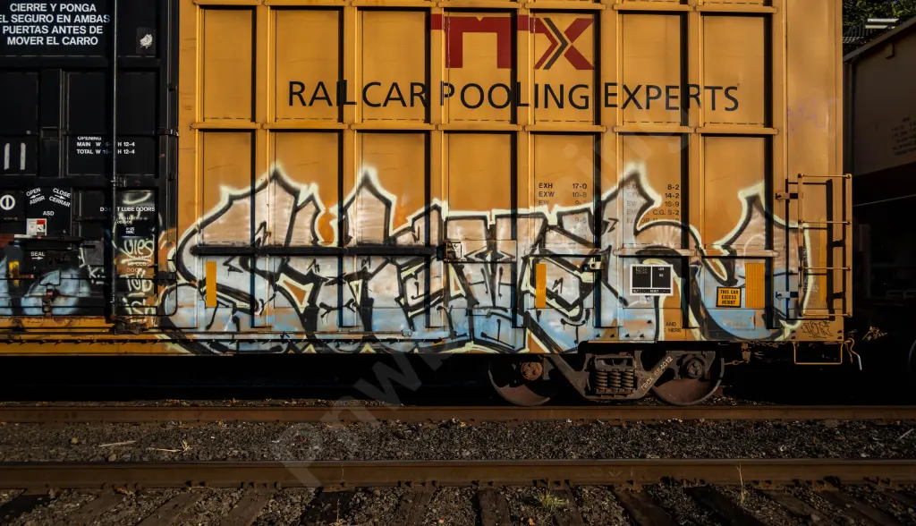 TBOX664012 - NORTH-AMERICA