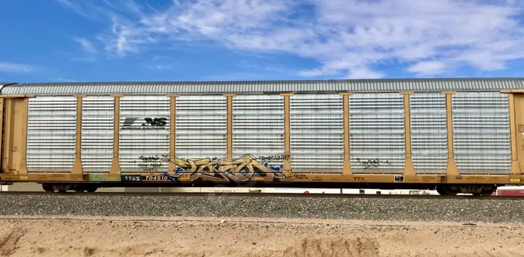 TTGX704510 - NORTH-AMERICA