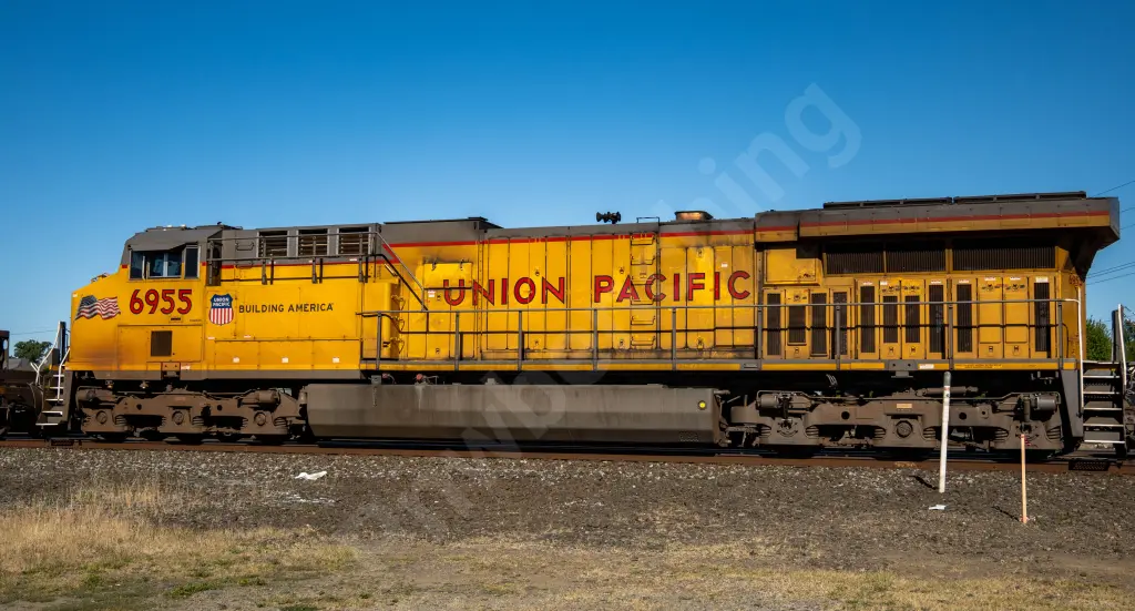UP6955 - NORTH-AMERICA