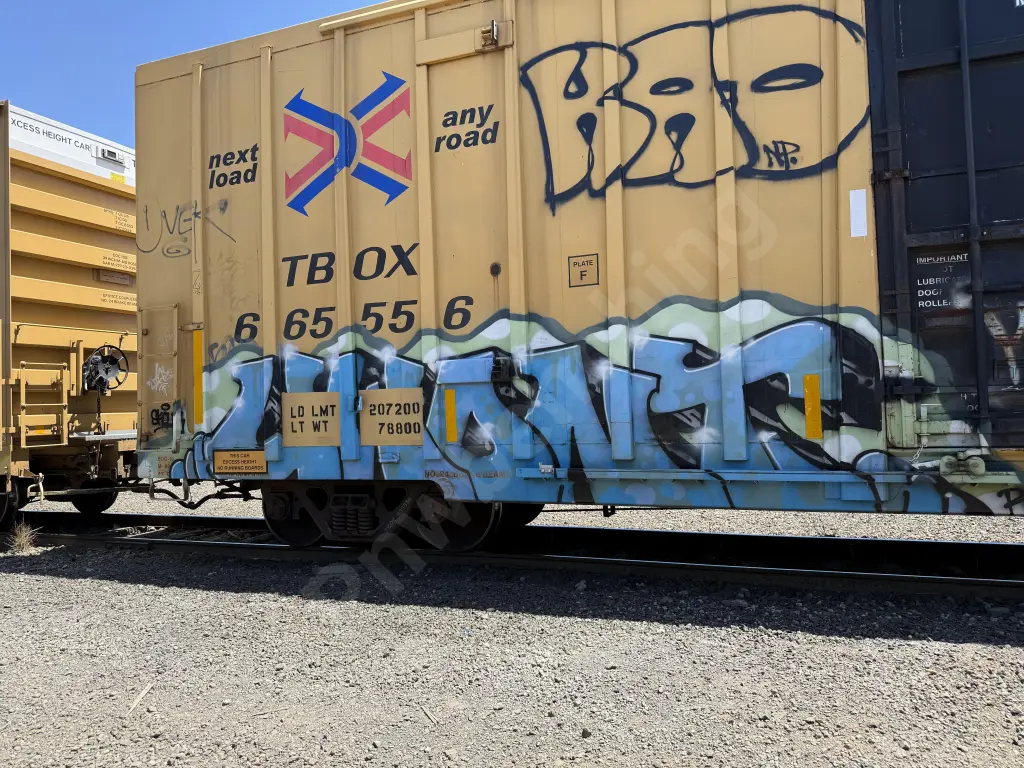 TBOX665556 - NORTH-AMERICA