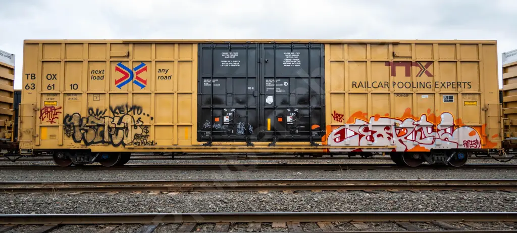TBOX636110 - NORTH-AMERICA