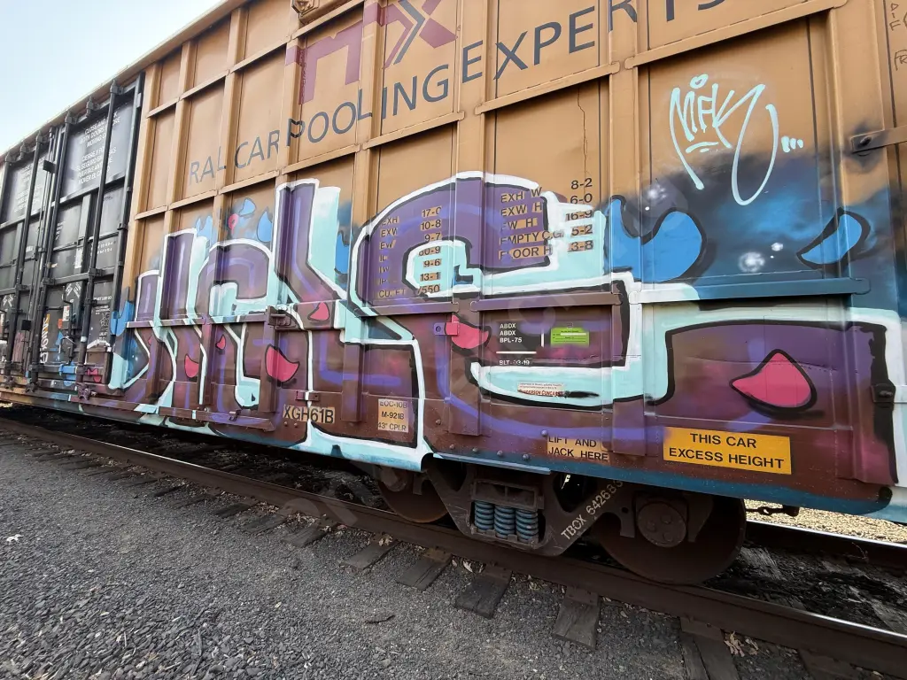 TBOX642683 - NORTH-AMERICA