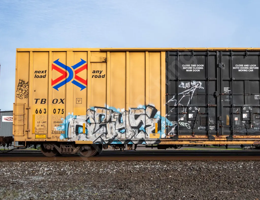 TBOX663075 - NORTH-AMERICA