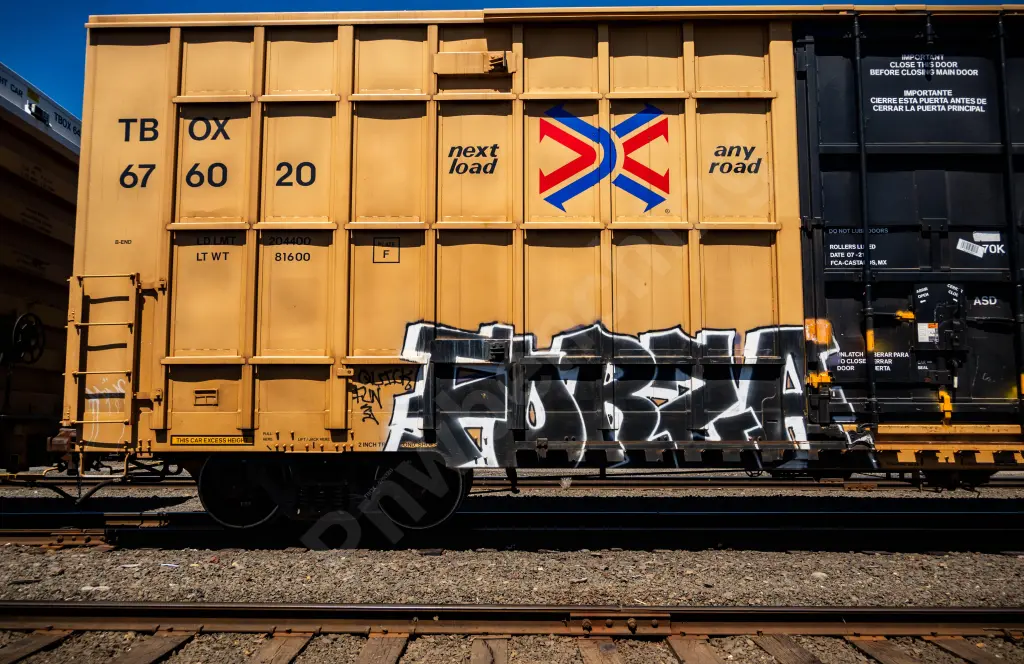 TBOX676020 - NORTH-AMERICA