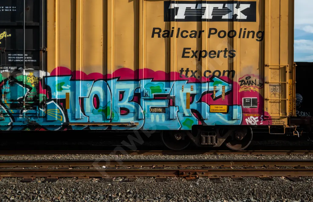 TBOX670415 - NORTH-AMERICA