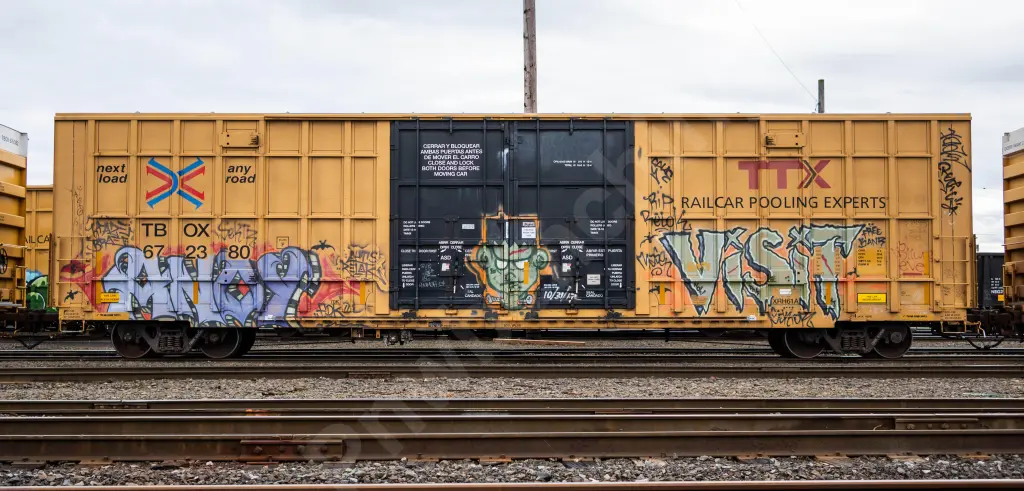 TBOX672380 - NORTH-AMERICA