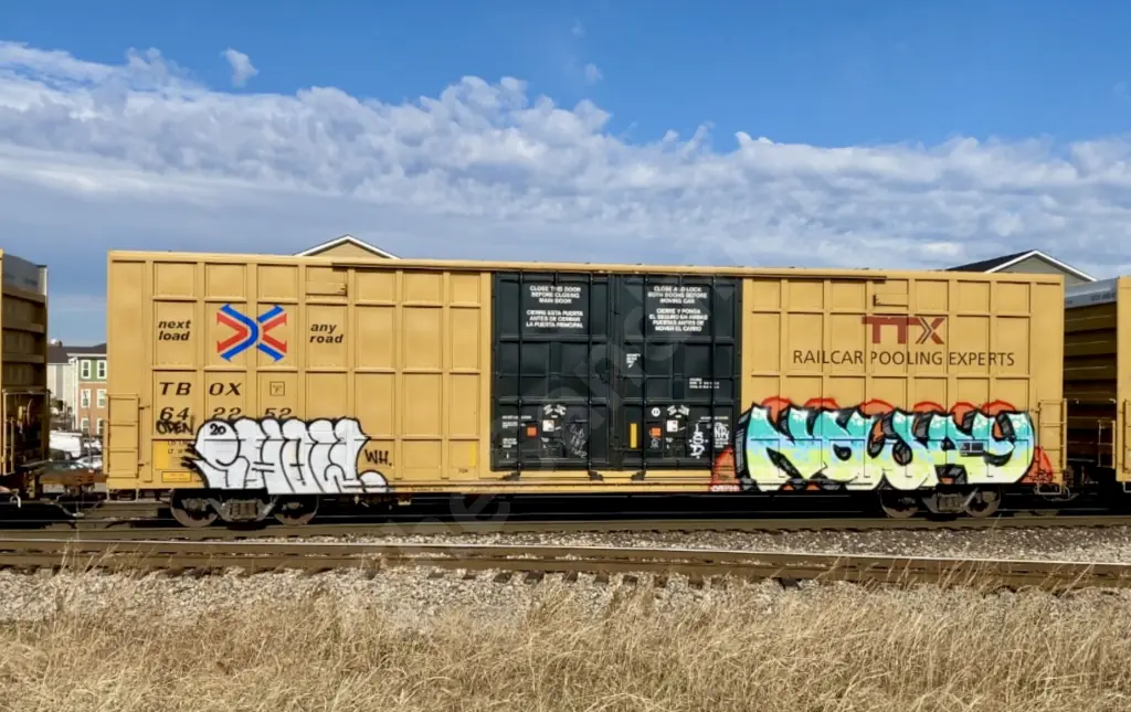 TBOX642252 - NORTH-AMERICA