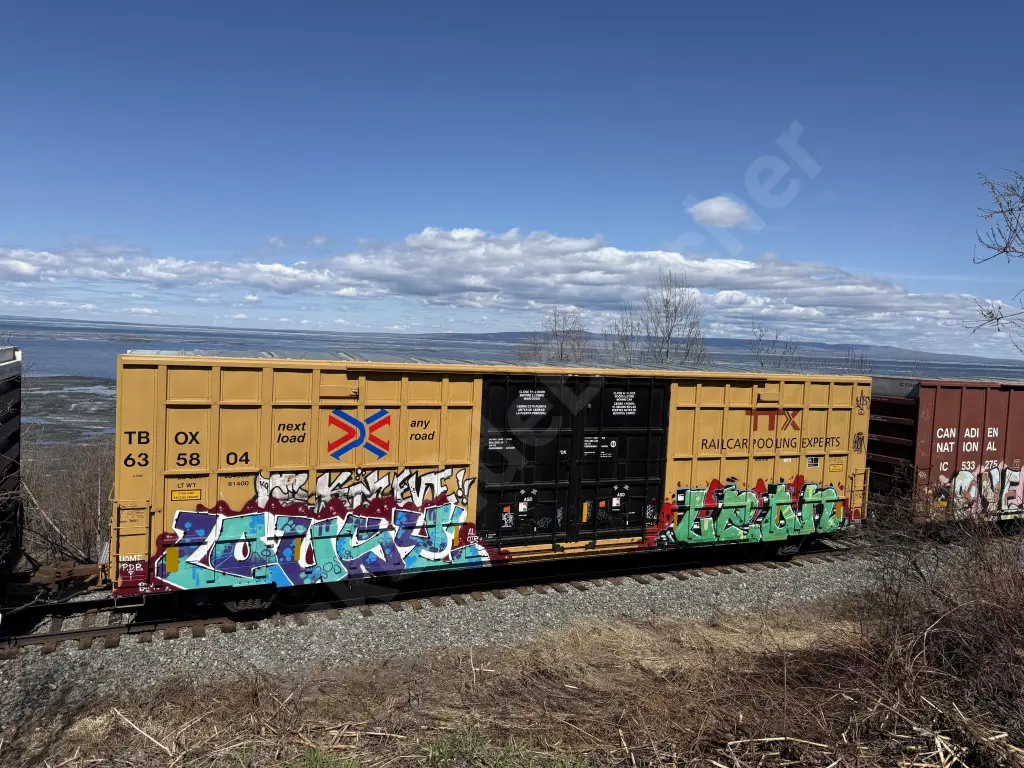 TBOX635804 - NORTH-AMERICA