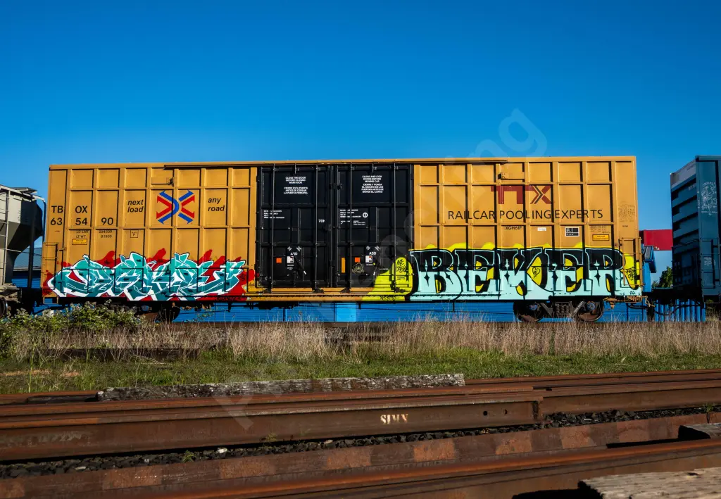 TBOX635490 - NORTH-AMERICA