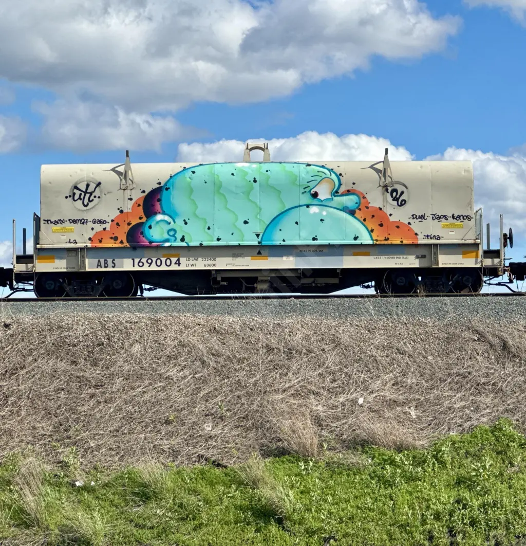 ABS169004 - NORTH-AMERICA