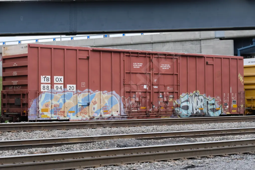 TBOX889420 - NORTH-AMERICA