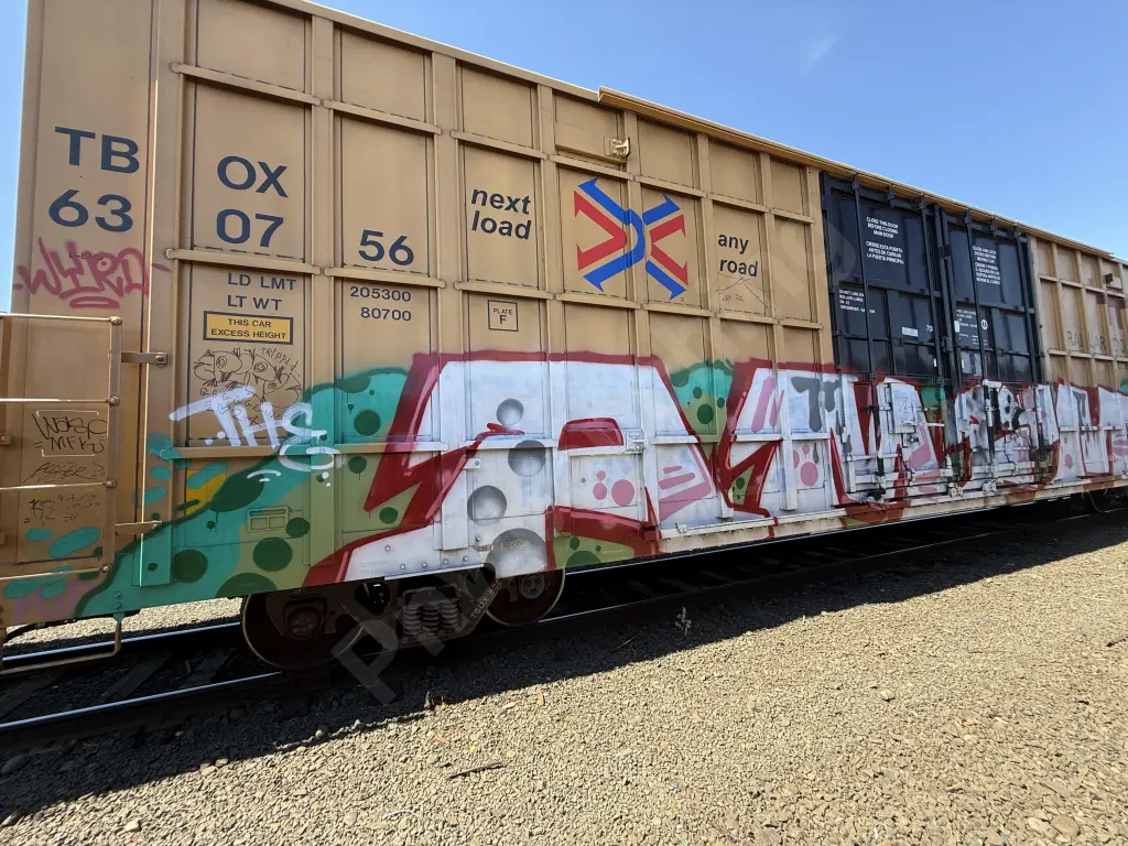 TBOX630756 - NORTH-AMERICA