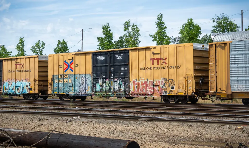 TBOX667741 - NORTH-AMERICA