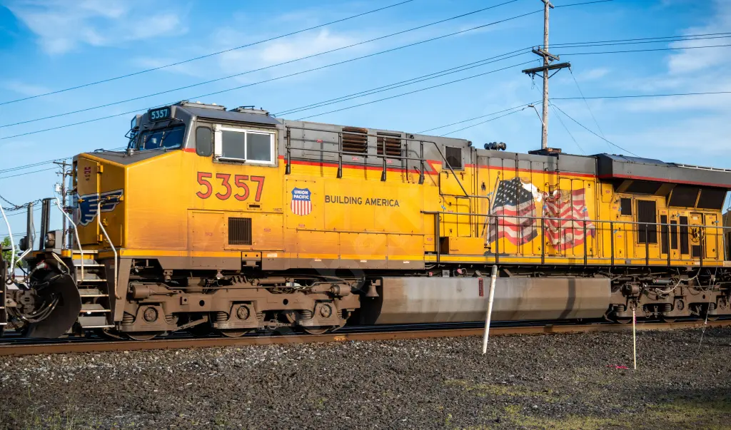 UP5357 - NORTH-AMERICA
