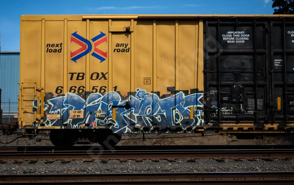 TBOX666561 - NORTH-AMERICA