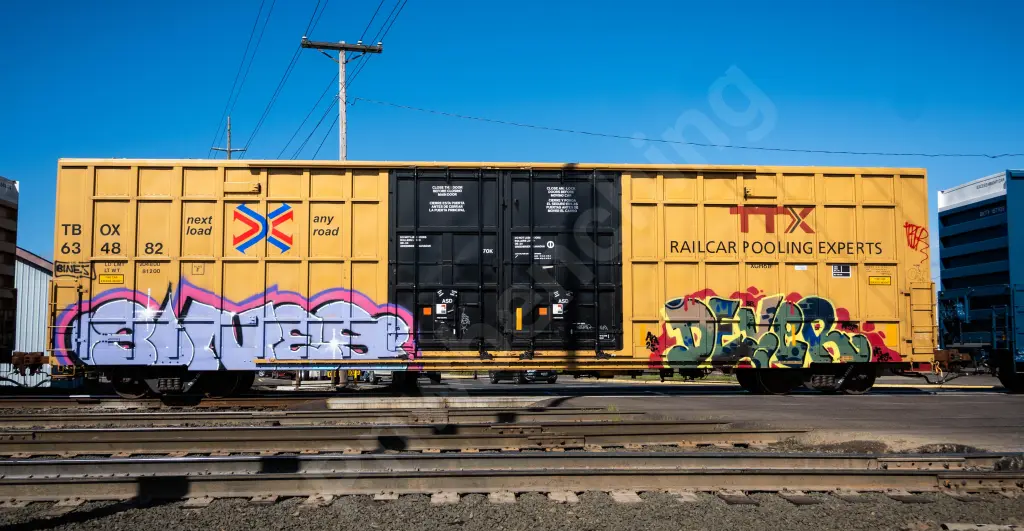 TBOX634882 - NORTH-AMERICA