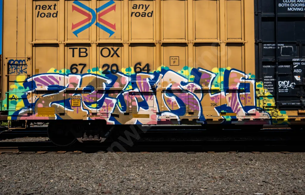 TBOX672064 - NORTH-AMERICA