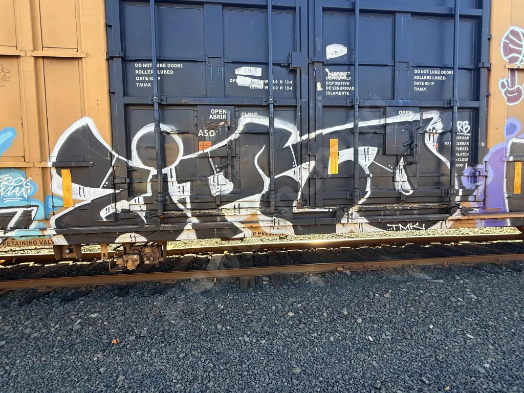 TBOX673847 - NORTH-AMERICA