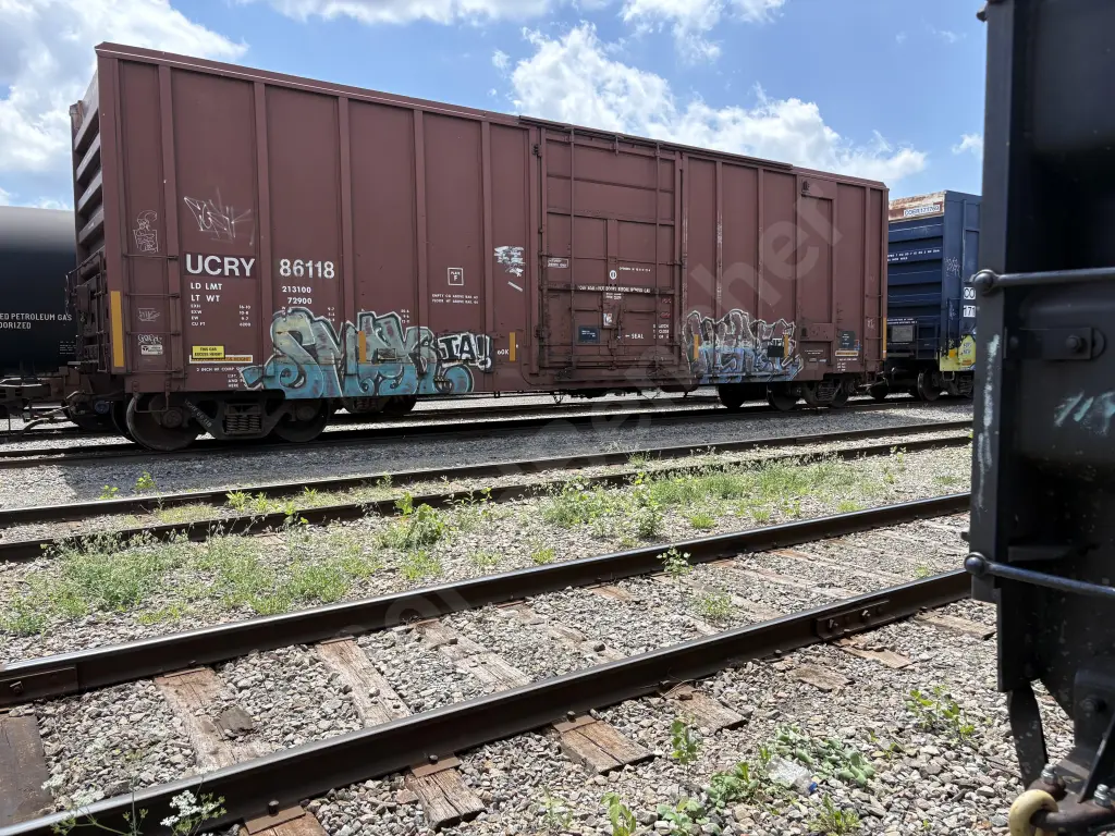 UCRY86118 - CANADA