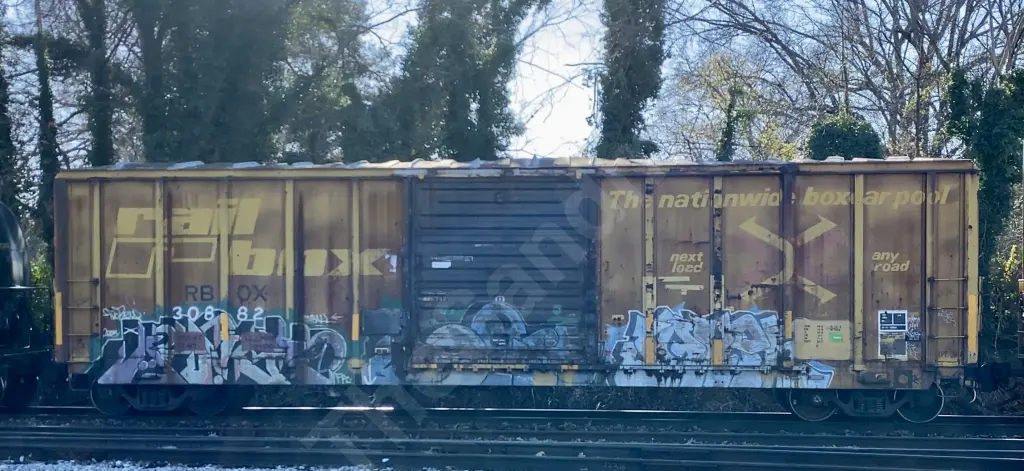 RBOX30882 - NORTH-AMERICA