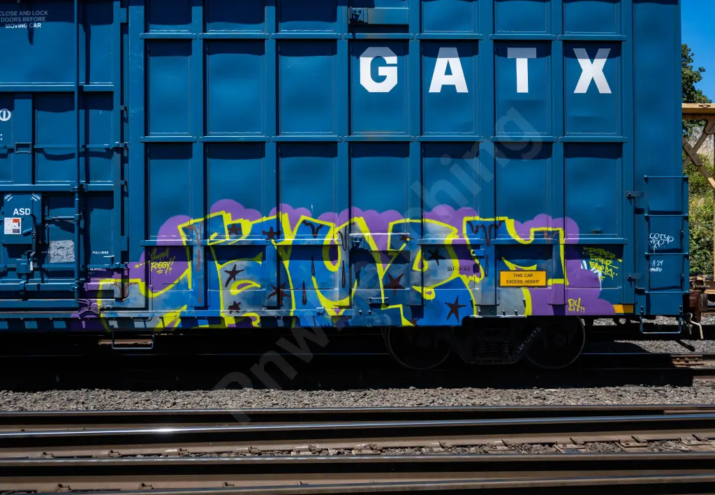 LRS141170 - NORTH-AMERICA