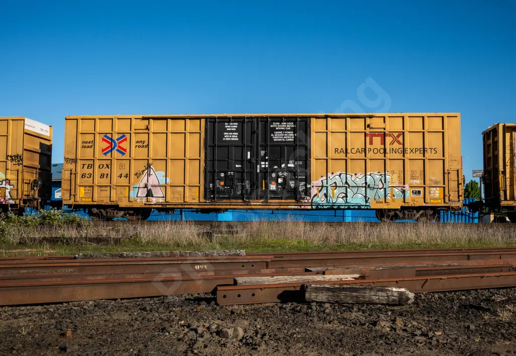 TBOX638144 - NORTH-AMERICA