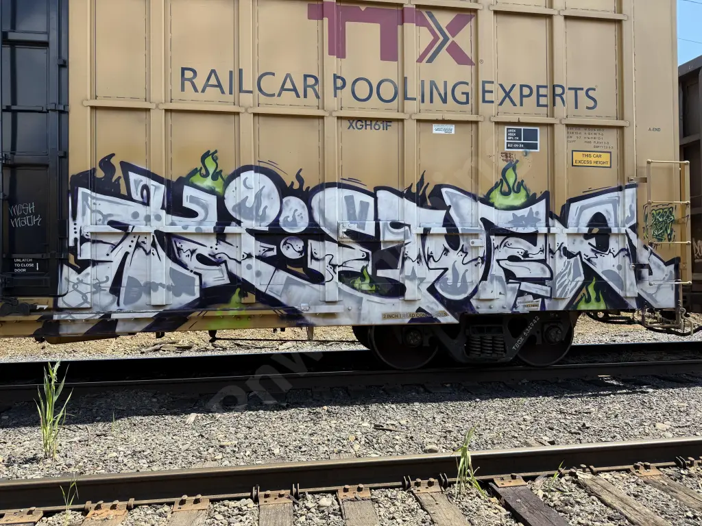 TBOX634942 - NORTH-AMERICA