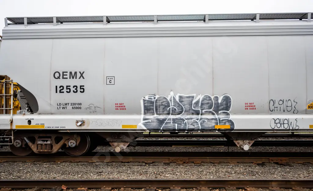 QEMX12535 - NORTH-AMERICA