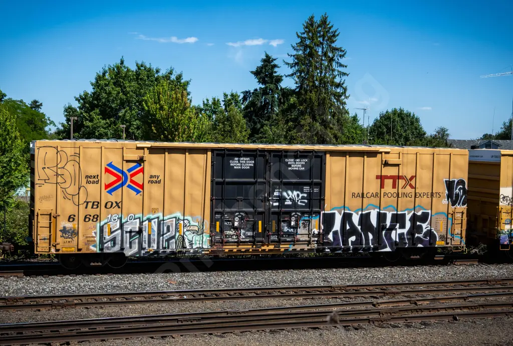 TBOX668130 - NORTH-AMERICA