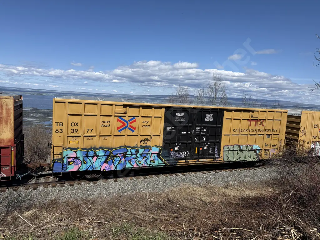 TBOX633977 - NORTH-AMERICA