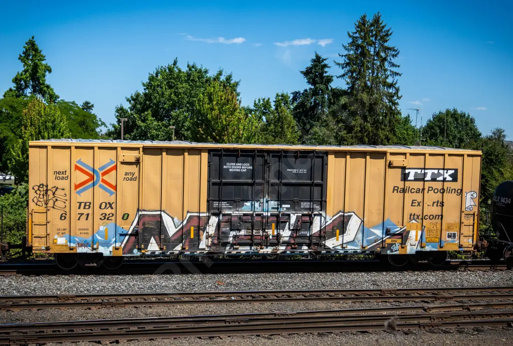 TBOX671320 - NORTH-AMERICA