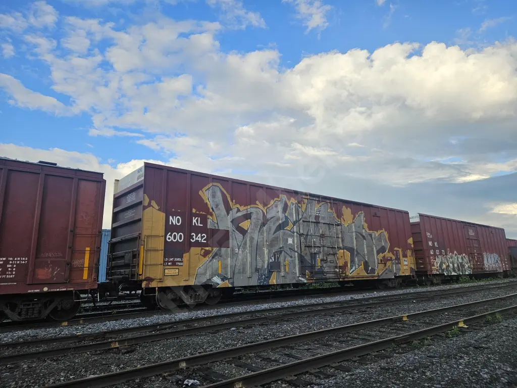 NOKL600332 - NORTH-AMERICA