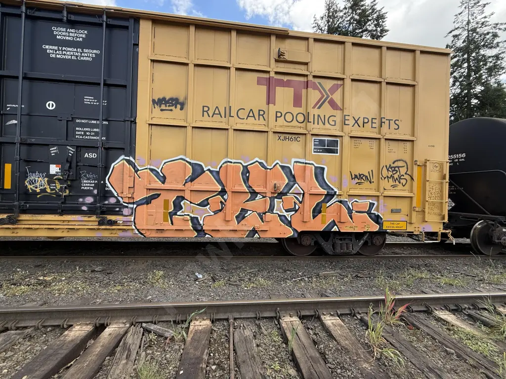 TBOX676281 - NORTH-AMERICA