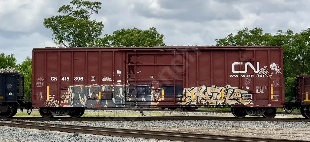 CN415396 - NORTH-AMERICA