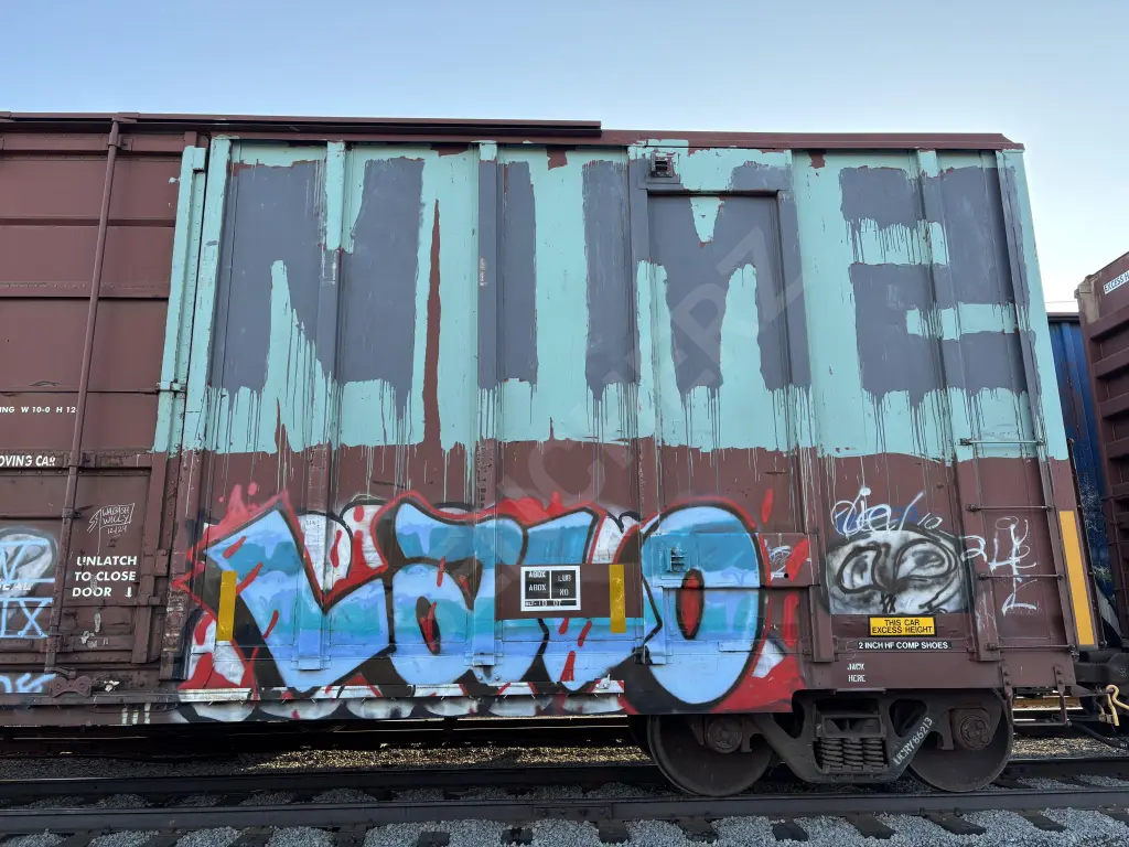 UCRY86213 - NORTH-AMERICA