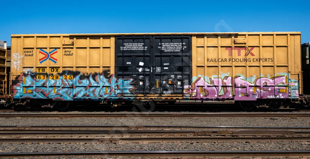 TBOX672825 - NORTH-AMERICA