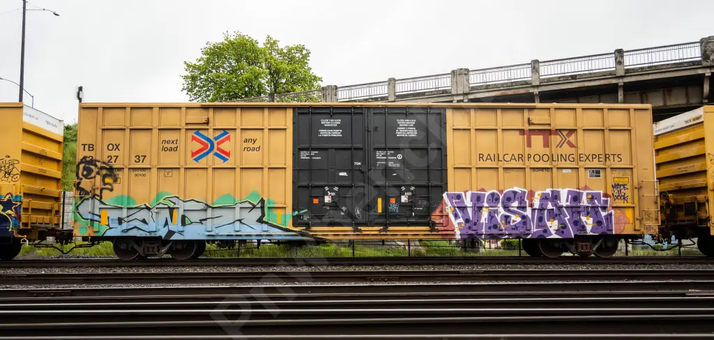TBOX632737 - NORTH-AMERICA