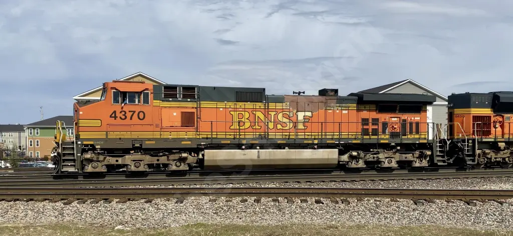 BNSF4370 - NORTH-AMERICA