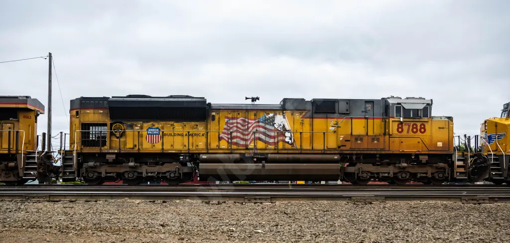 UP8788 - NORTH-AMERICA