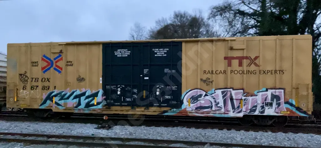 TBOX667891 - NORTH-AMERICA
