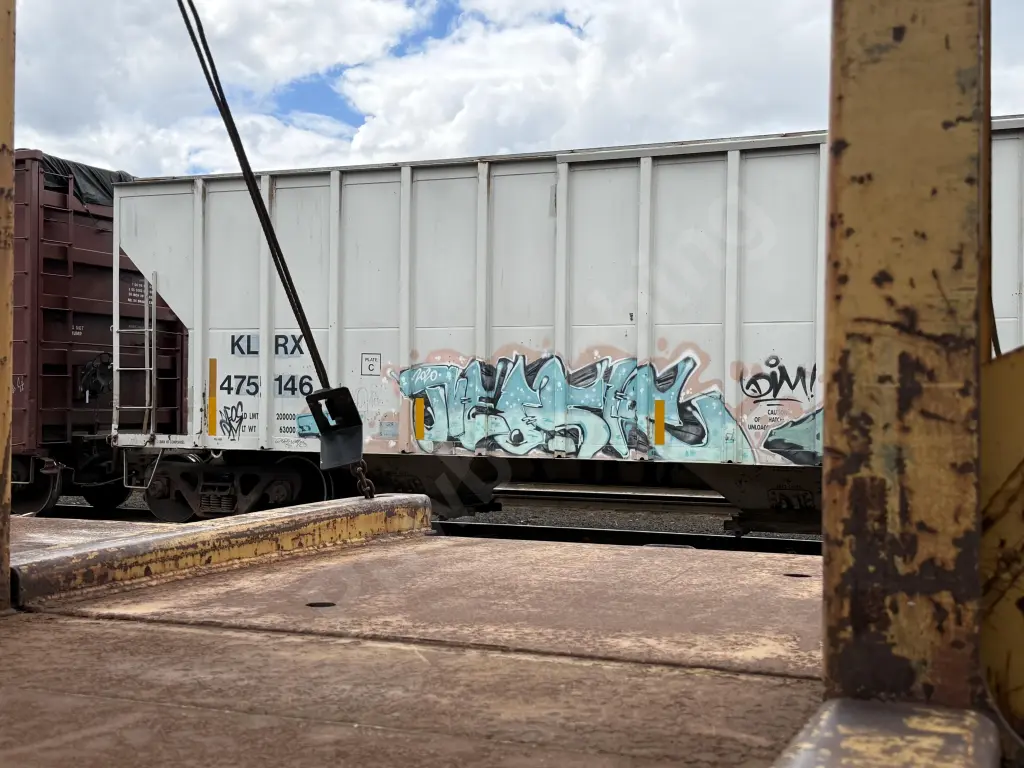 KLRX475146 - NORTH-AMERICA