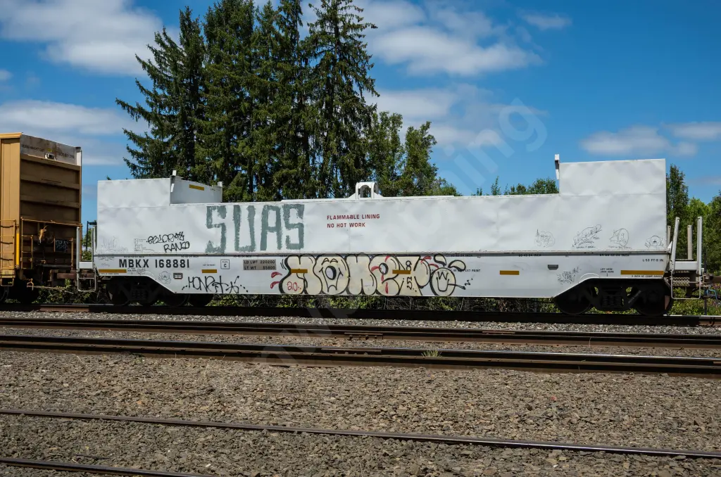 MBKX168881 - NORTH-AMERICA