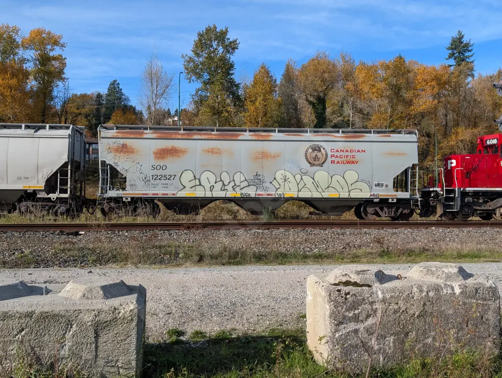 SOO122527 - NORTH-AMERICA