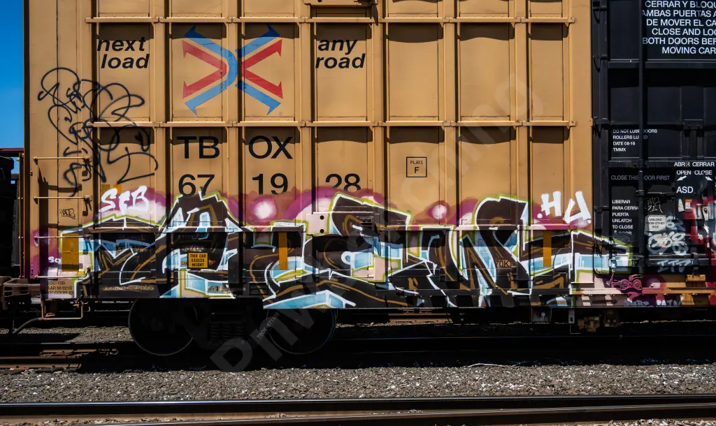 TBOX671928 - NORTH-AMERICA