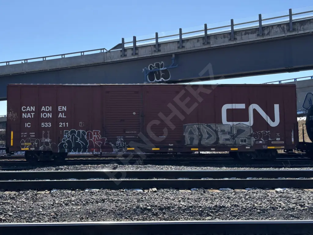 IC533211 - NORTH-AMERICA