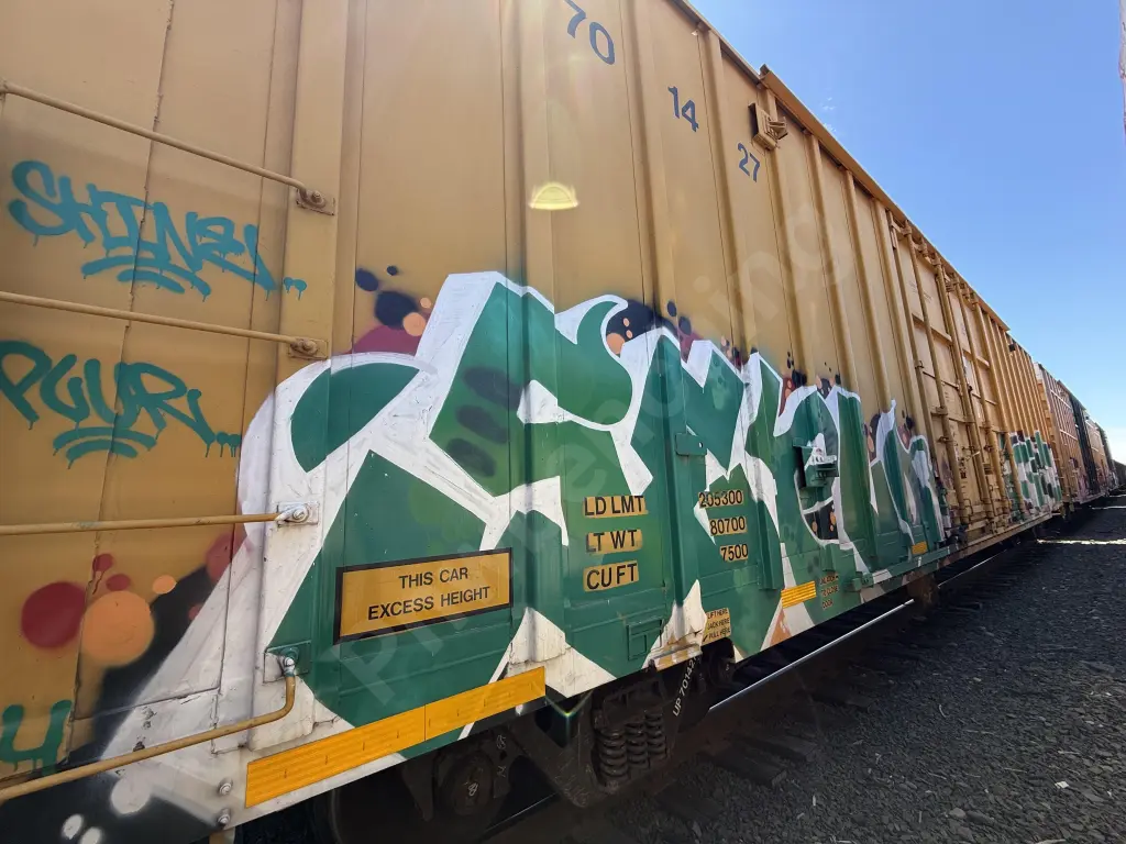 UP701427 - NORTH-AMERICA