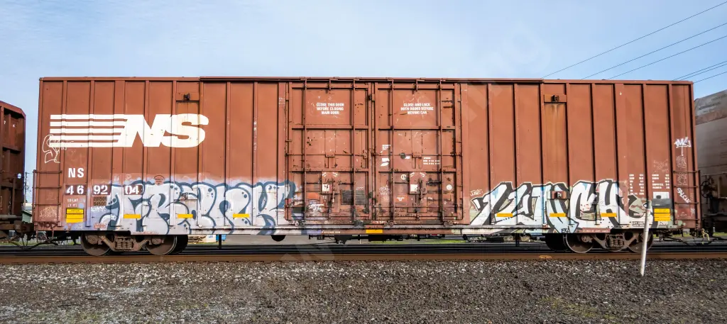 NS469204 - NORTH-AMERICA