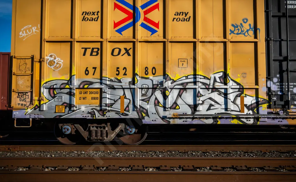 TBOX675280 - NORTH-AMERICA